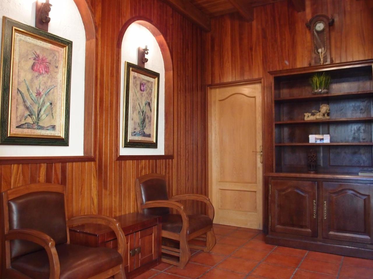 Hostal Itxaso-Enea Aoiz Екстериор снимка